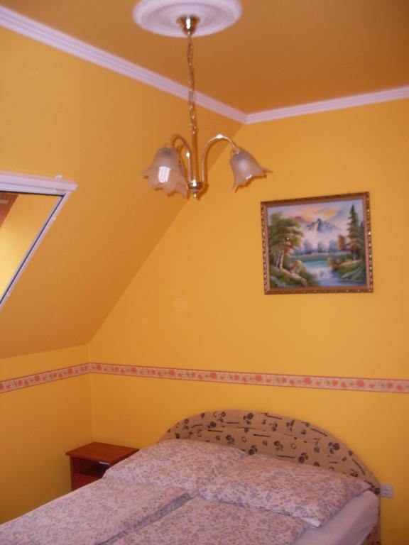 Lala Apartmanok Balatonboglár Buitenkant foto