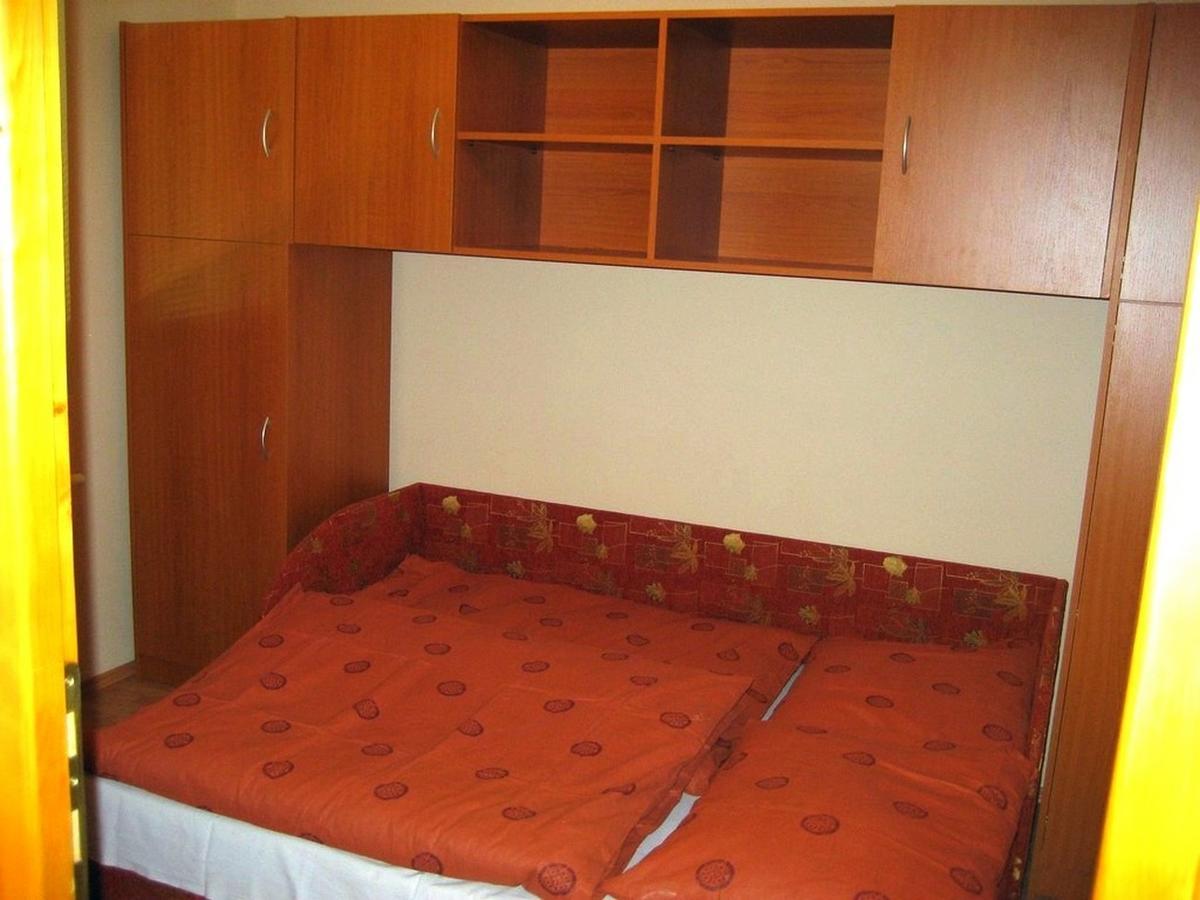 Lala Apartmanok Balatonboglár Buitenkant foto