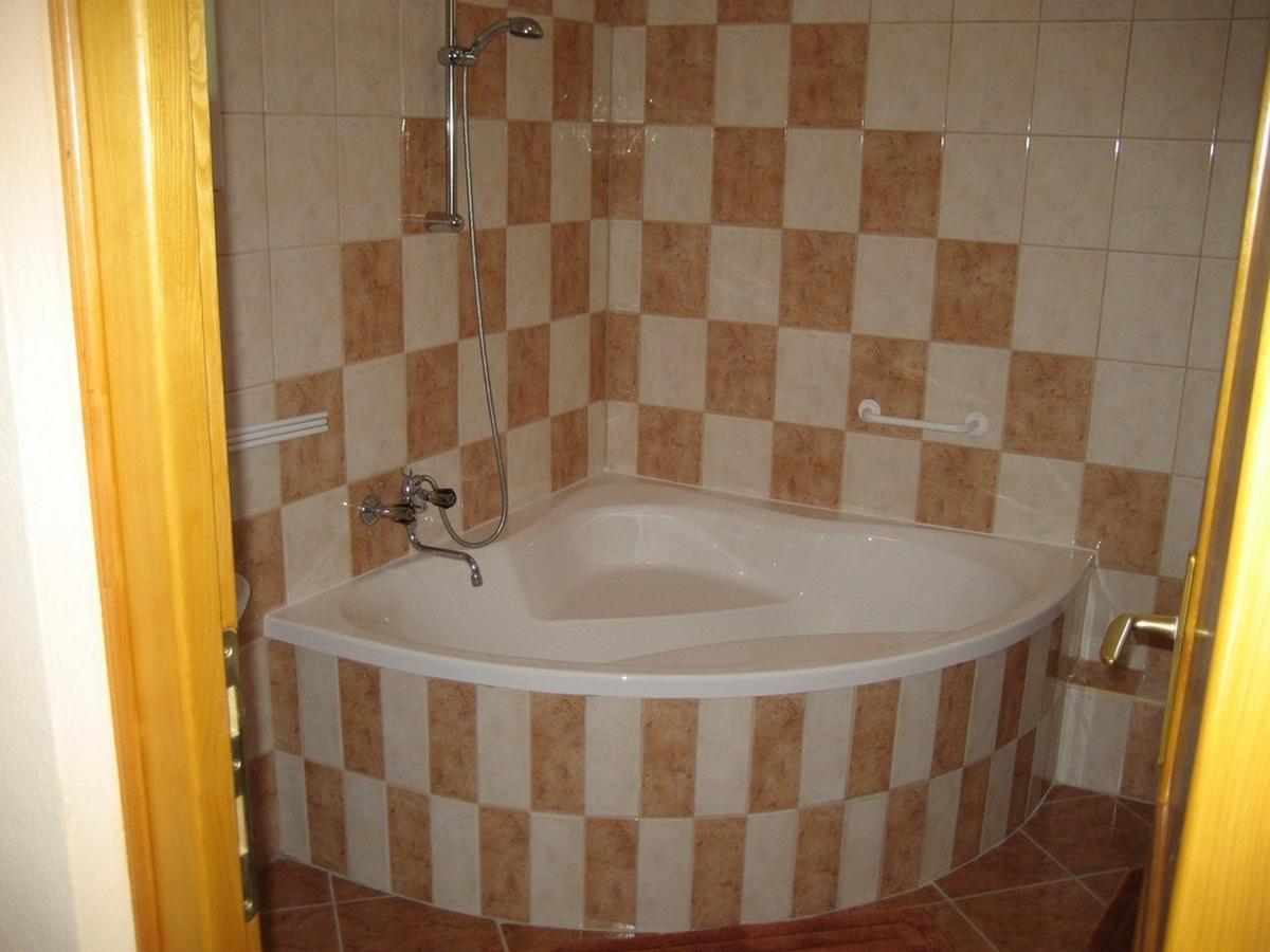 Lala Apartmanok Balatonboglár Buitenkant foto