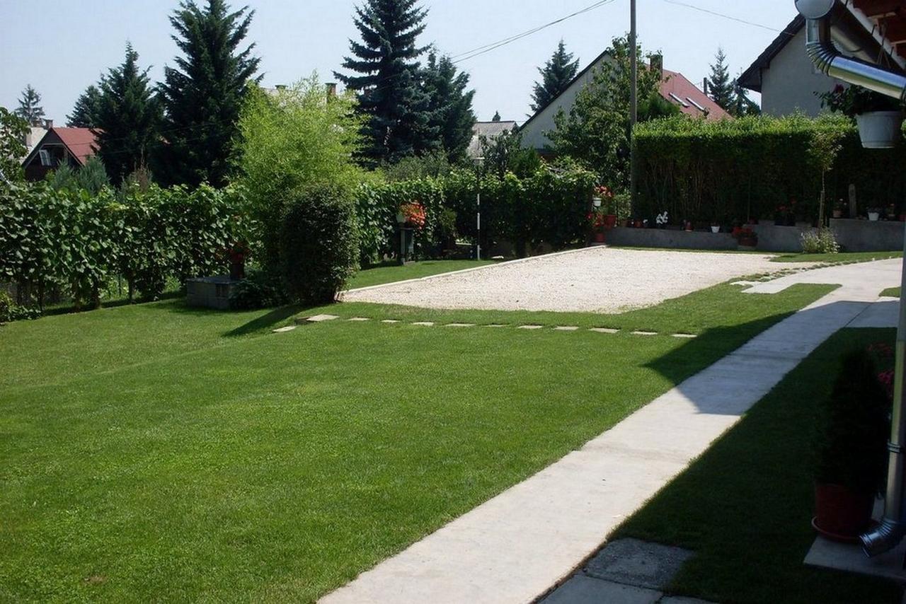 Lala Apartmanok Balatonboglár Buitenkant foto